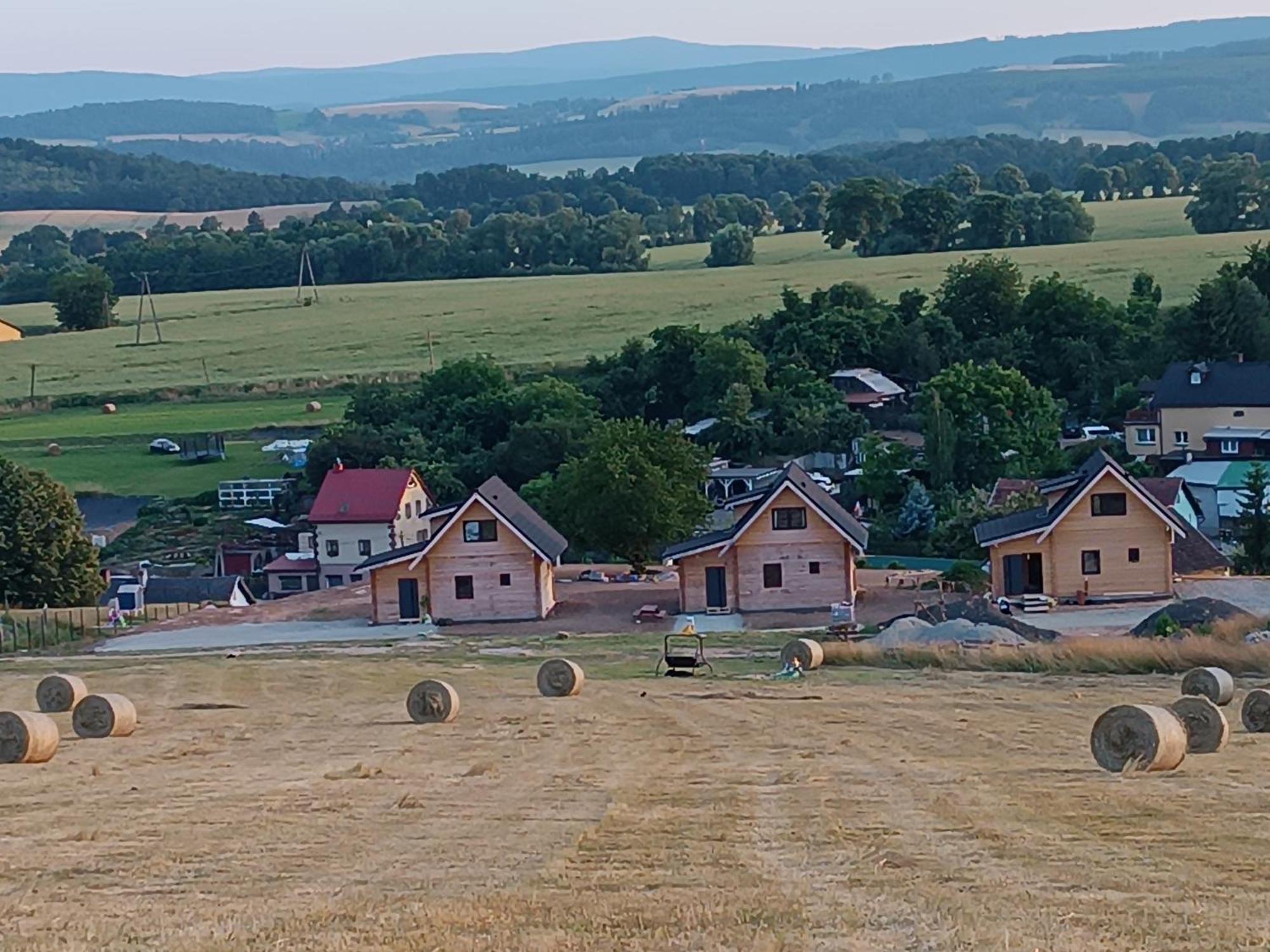 Domki Osada Bozkow W Kotlinie Klodzkiej Exterior photo